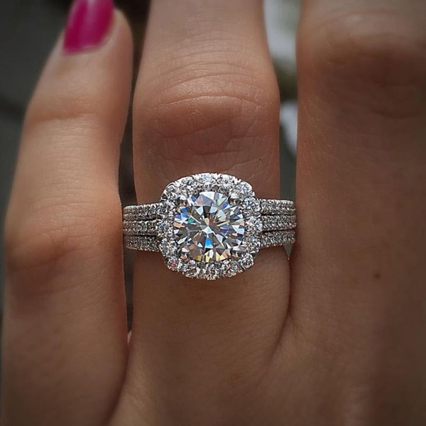 Exquisite zircon promise ring