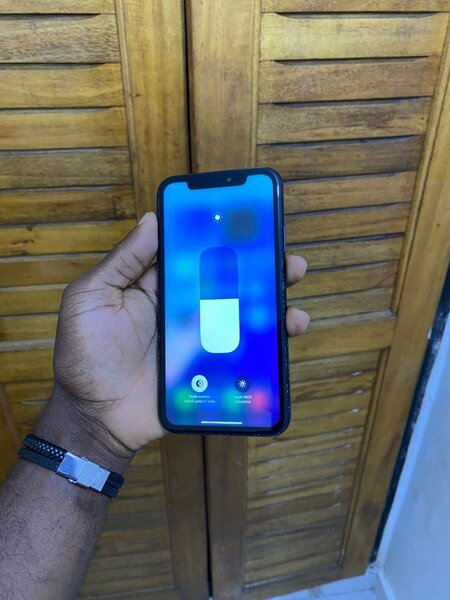 iPhone XR 64go