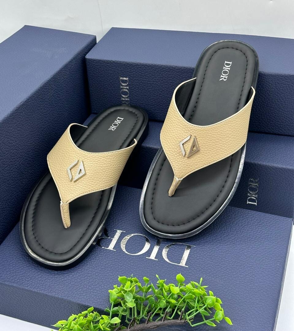 Men slippers