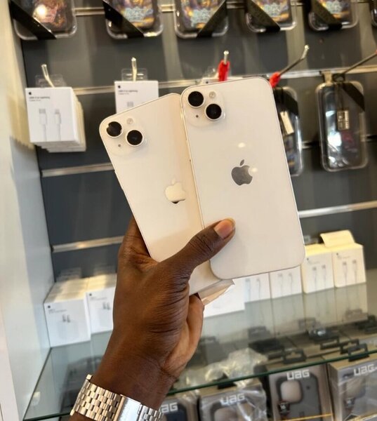 iPhone 13