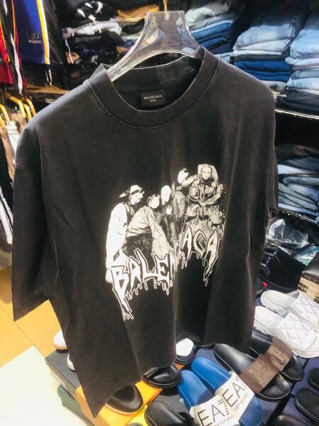 T shirt