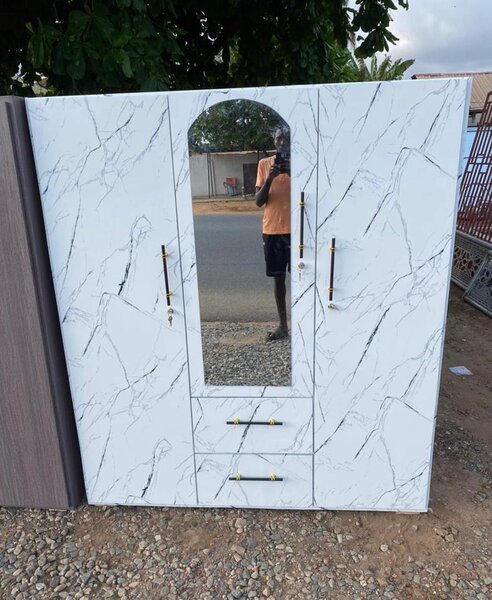 3 in one Wardrobe