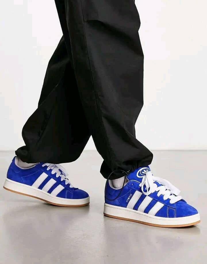 Adidas campus