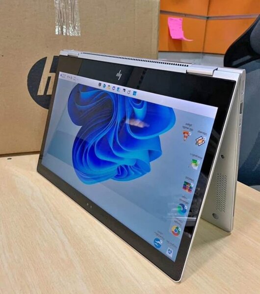 HP Laptop convertible 15 pouces