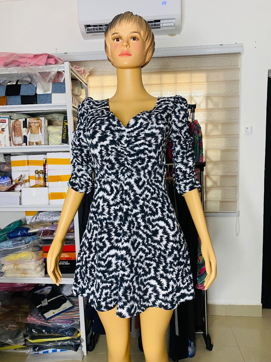 Ladies dress