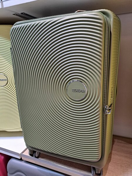 American Tourister