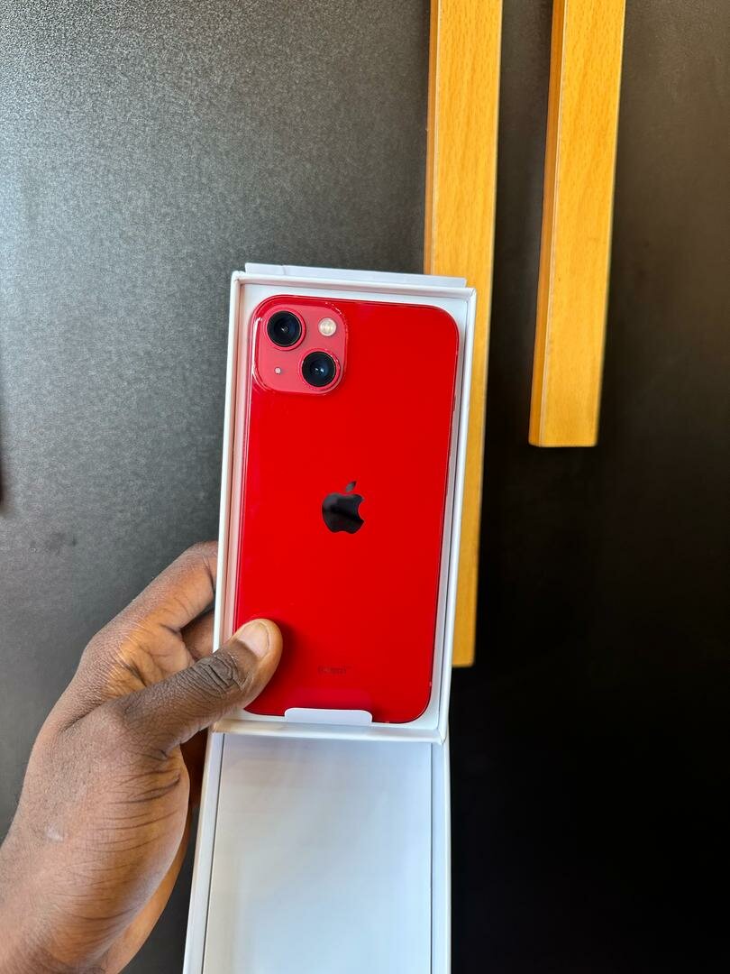 iPhone 13