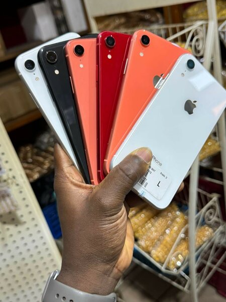 iPhone XR