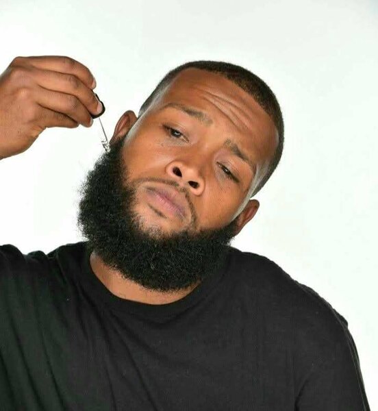 CROISSANCE DE LA BARBE  BOOSTEZ LA POUSSE DE VOTRE BARBE