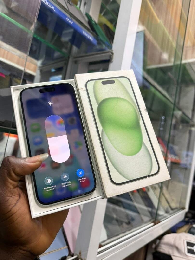 iPhone 13 simple