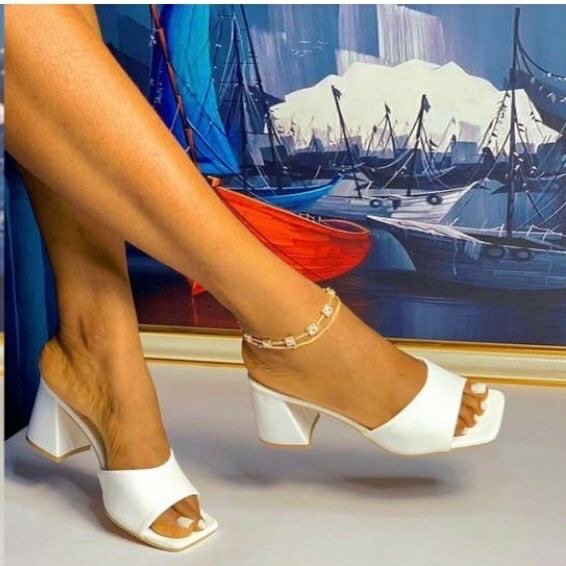 Slipper heels