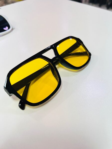 Retro Glasses promo