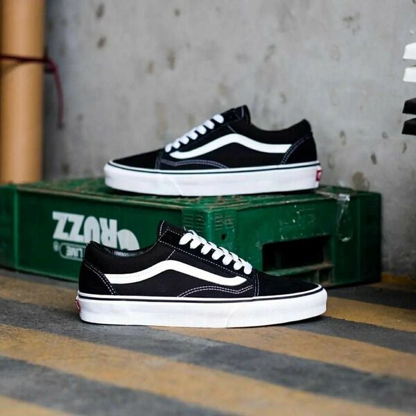 Vans olkouth