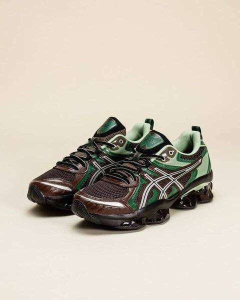 ASICS