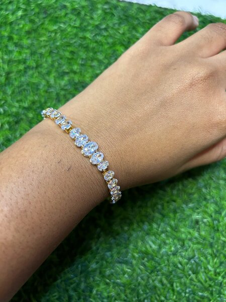 Elegant bracelets