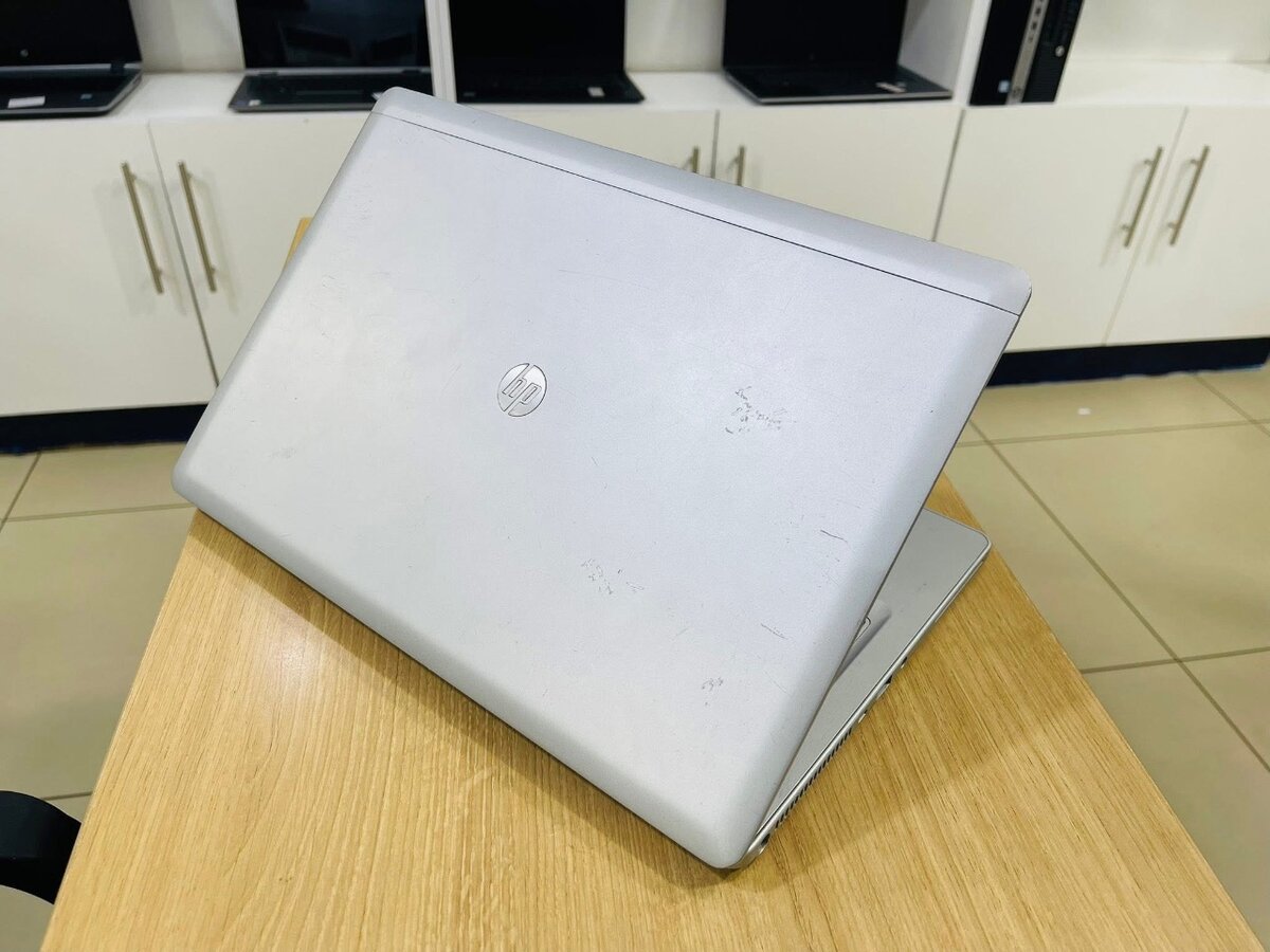 HP Folio 9480M Core i5-4310U