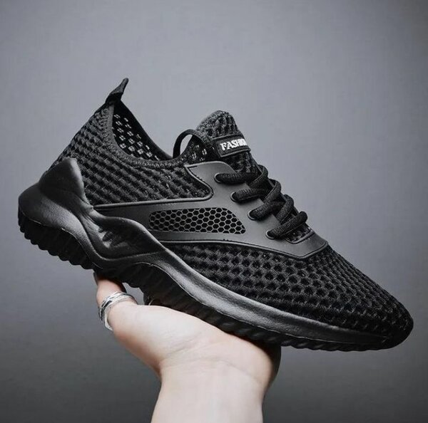 Men's sneakers
