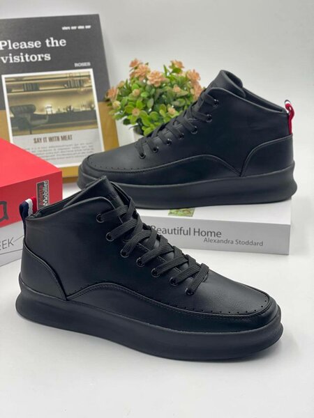CLASSIC WEAR