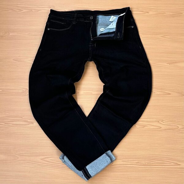 Black Jeans