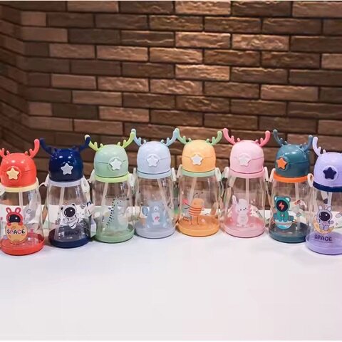 Gourde enfants mignonne avec paille