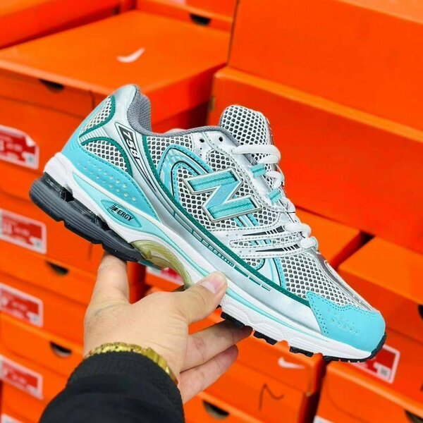 NEW BALANCE 1906