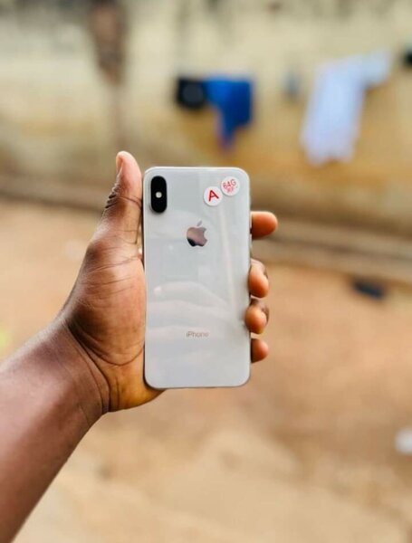 iPhone X 64gig