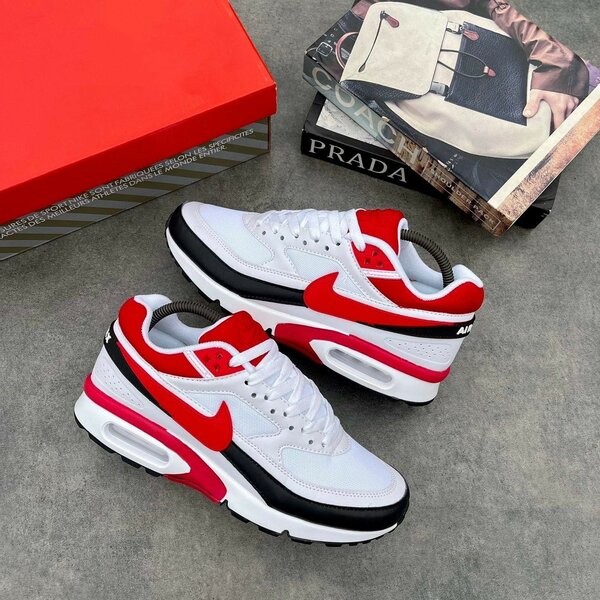 NIKE AIRMAX