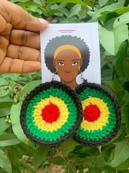 Boucles d'oreilles crochet colorées