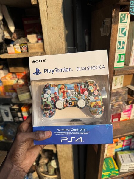 Manette ps4 GTA V