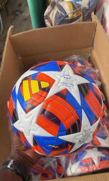 Ballons de Football Officiels