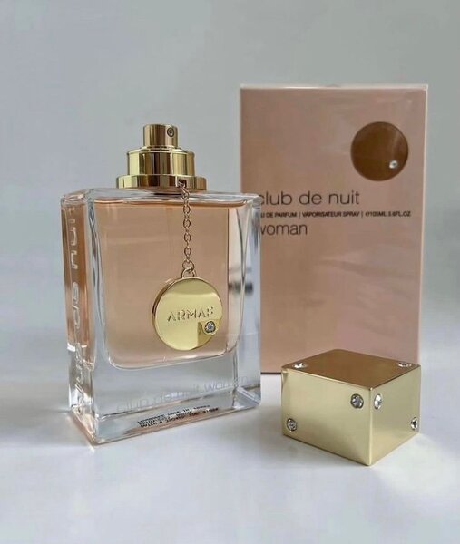 CLUB DE NUIT WOMAN
