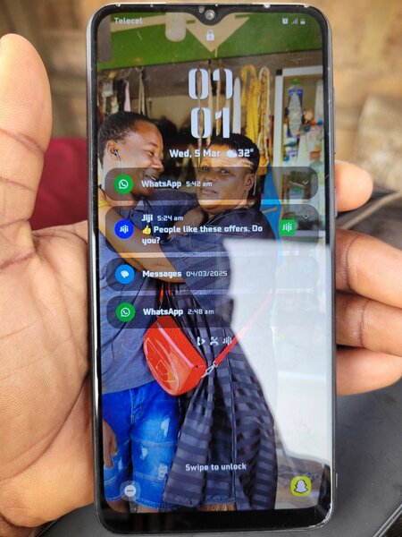 Samsung A04