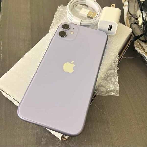 iPhone 11