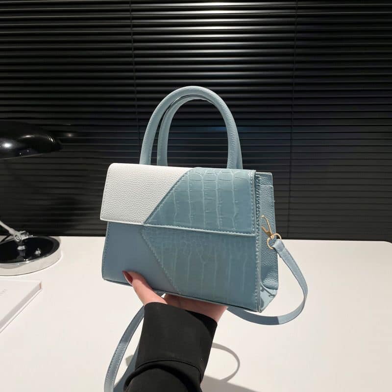 Les modèles très rares de sacs sont disponibles