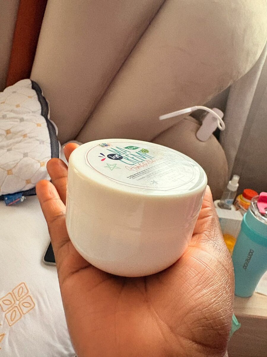 POMMADE  HYDRATANTE 75GR