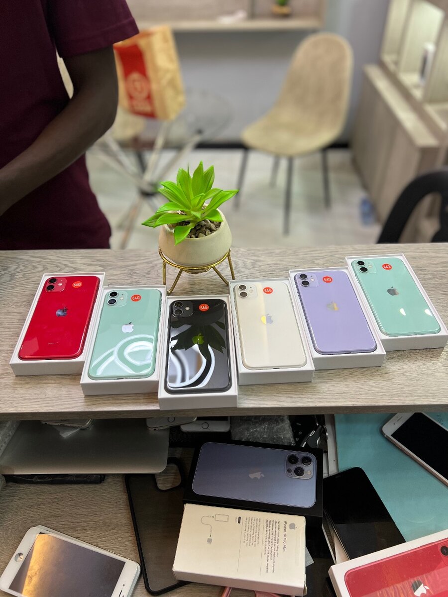 iPhone 11