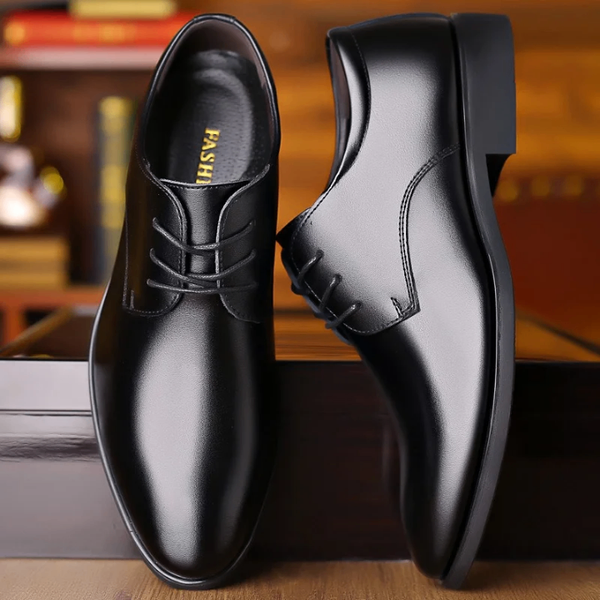 Chaussures habillées en cuir élégantes