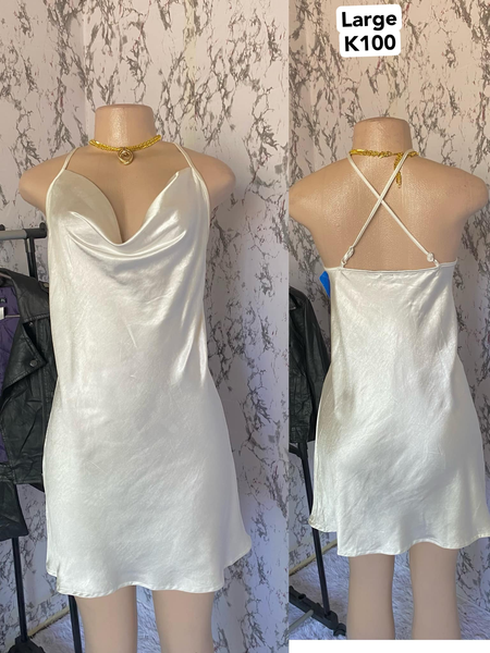 Robe blanc