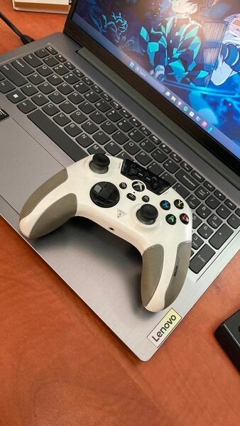 Xbox One controller 