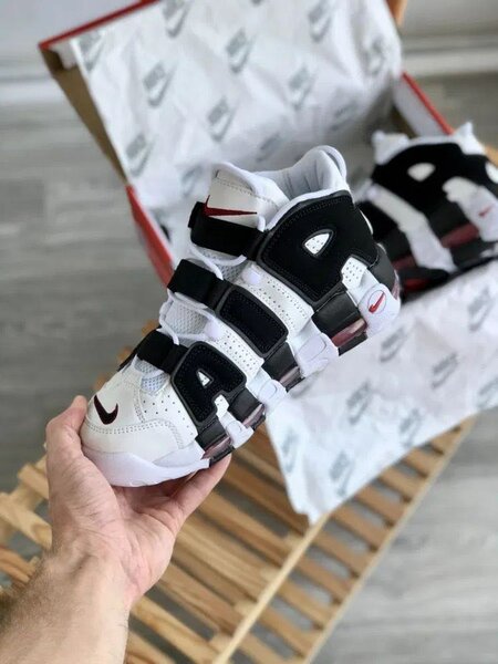 NIKE AIRMAX
