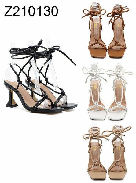 Chic mules 1