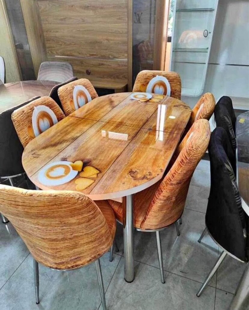 Table à manger ovale moderne