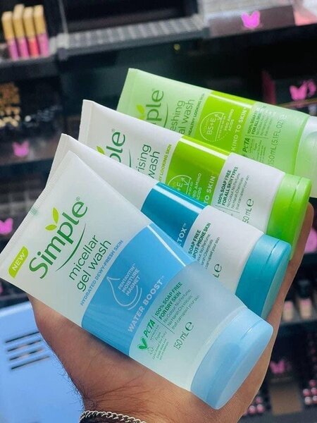 Simple face wash