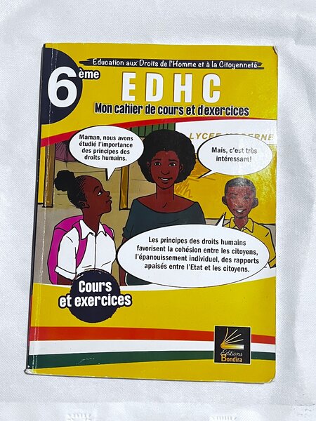 Cahier d'exercices EDHC 6ème