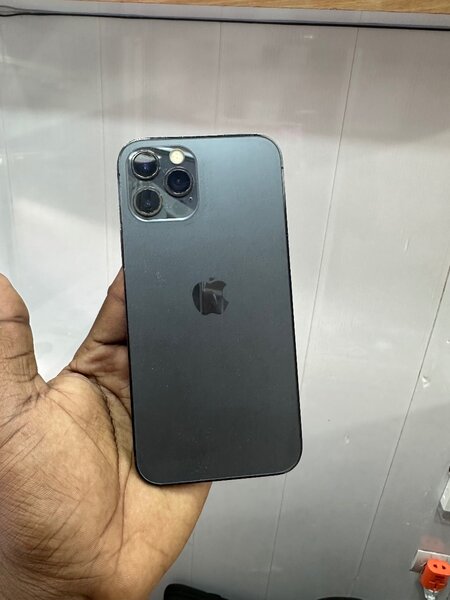 iPhone 12 Pro