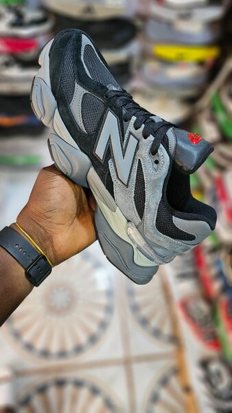 Fashion sneakers