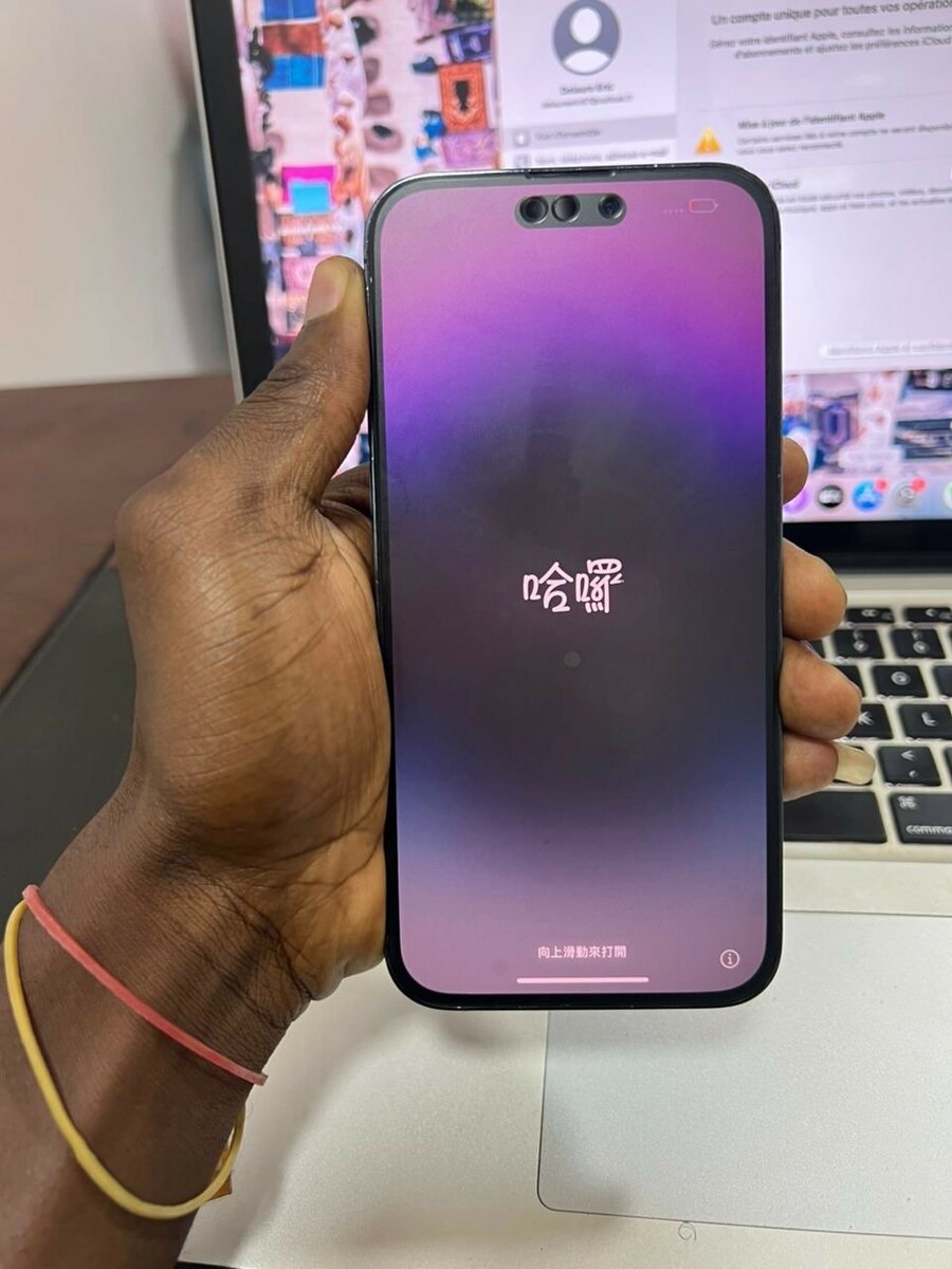 iPhone 14