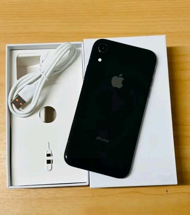 iPhone XR Noir 128GB