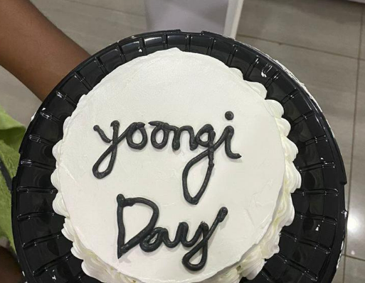 Bento cake