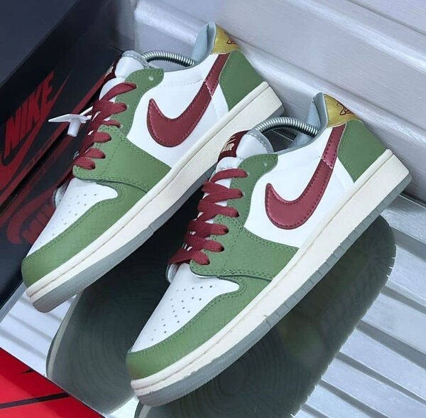 Jordan 1 low